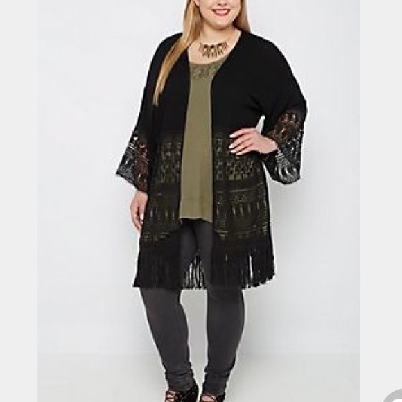 Rue21 Sweaters - Rue21 black crochet fringe kimono